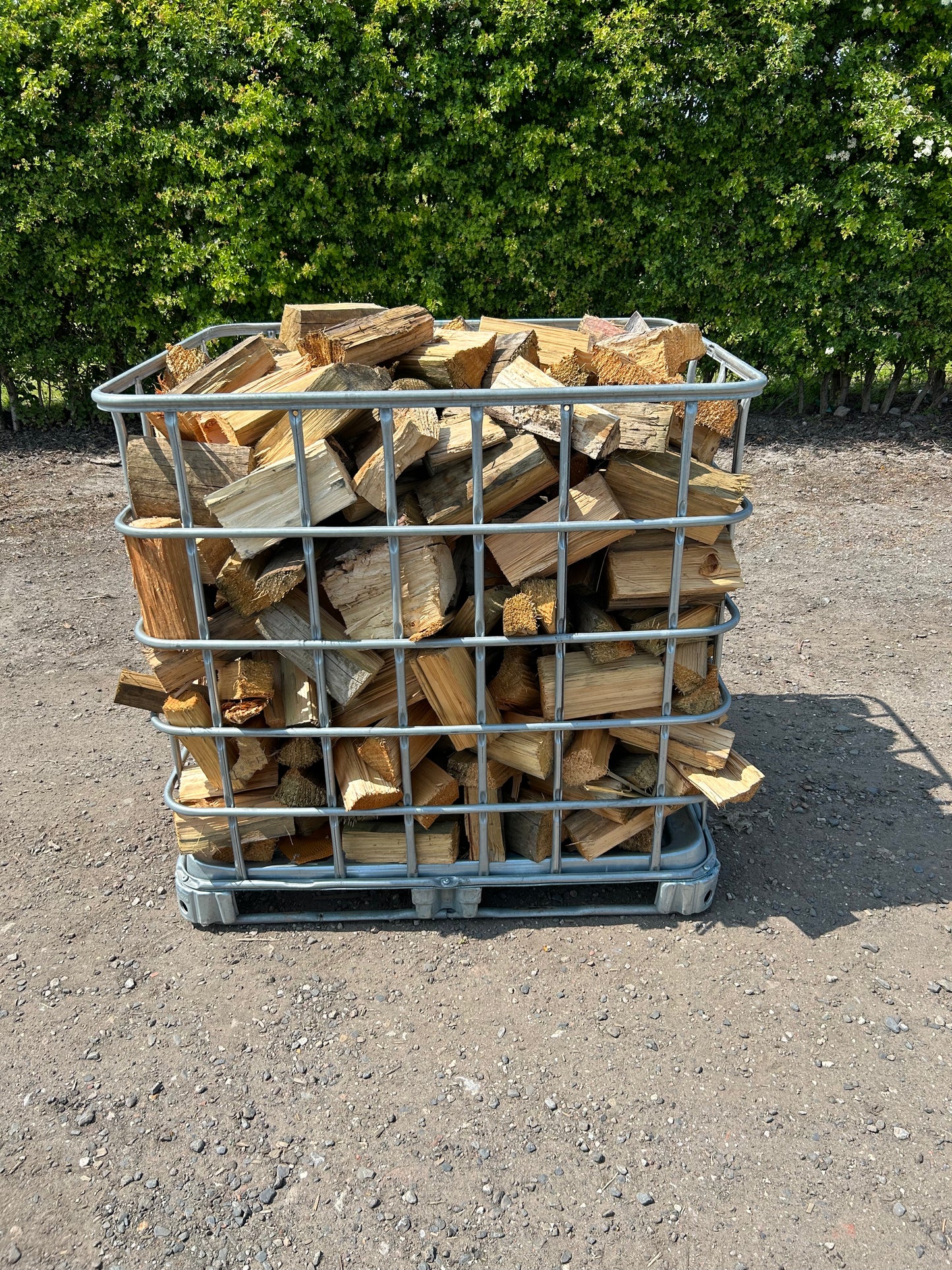 SOLD OUT 1.2m3 Cage of kiln dried Alder, Equal to 1.5 Ton Bags