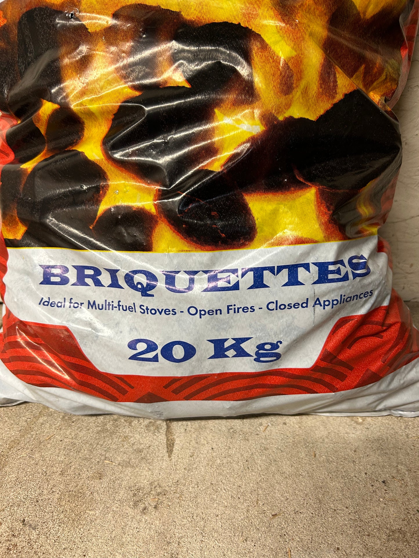 20KG Smokeless Coal Briquettes Ash